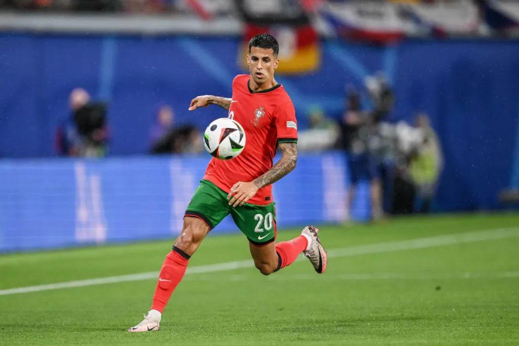 到了球队潜 到了球队潜