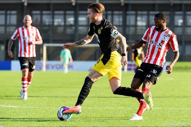 整中寻求突 整中寻求突