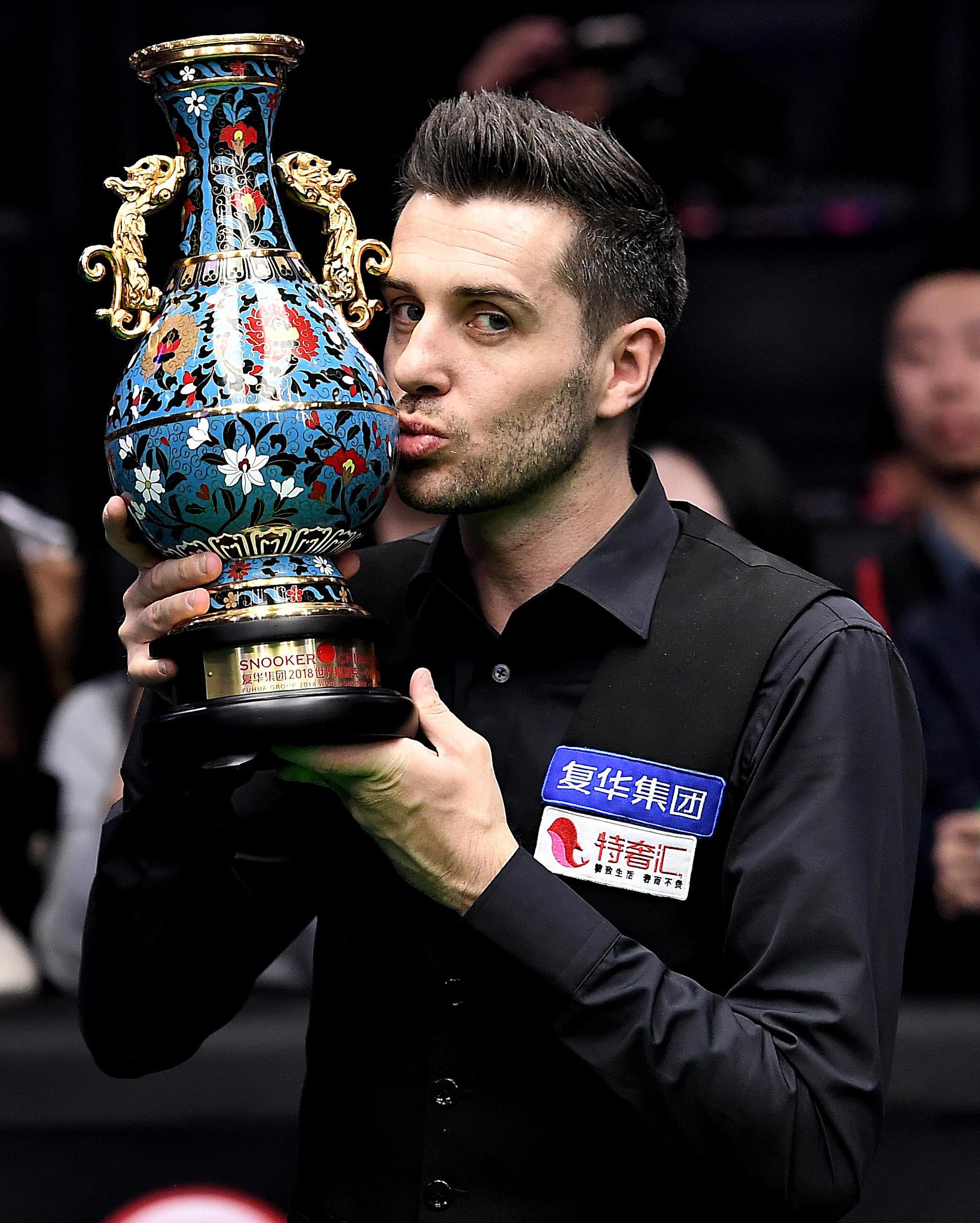 有望帮助他 有望帮助他